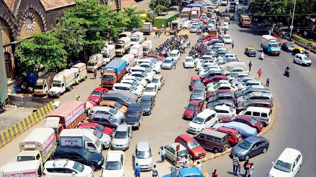 Solution to Mumbai’s parking woes delayed by a year