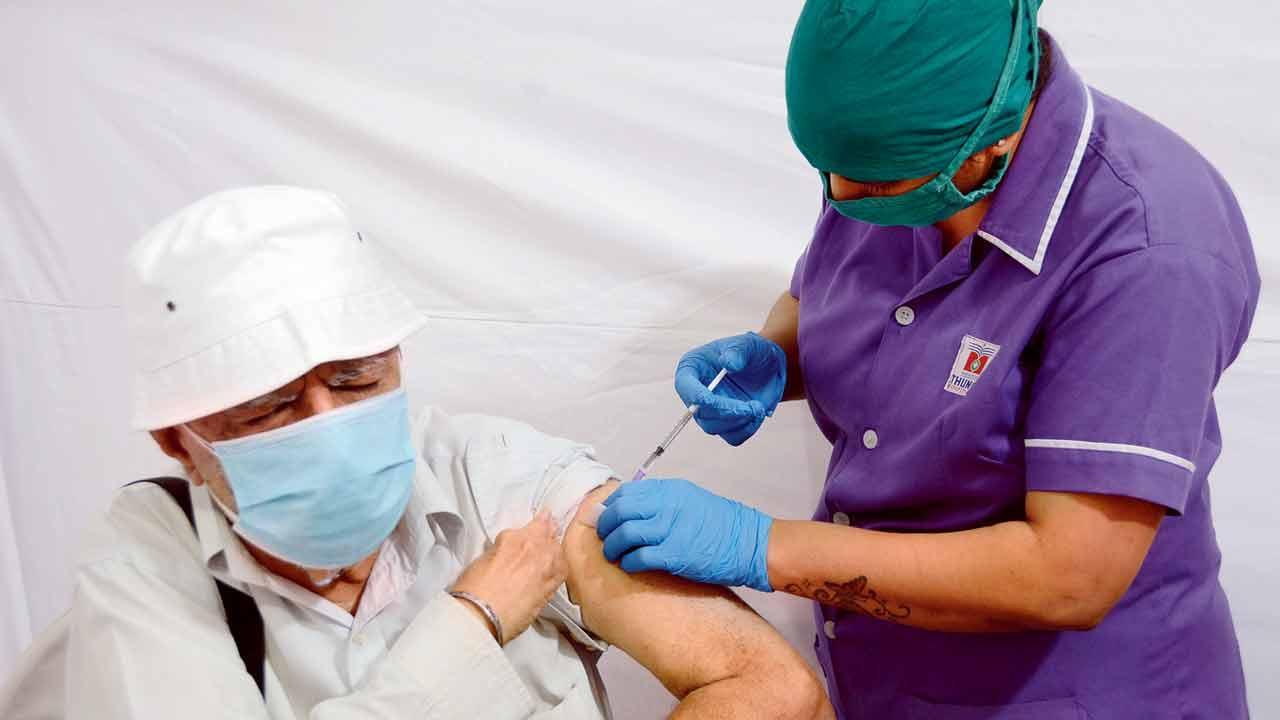 Mumbai: Centre’s nod awaited for 30 private hospitals as vaccination units
