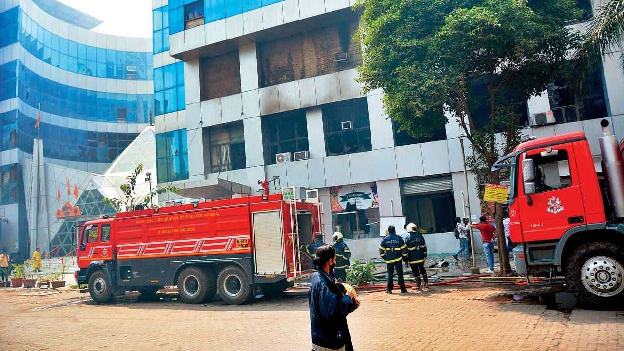 Mumbai: BMC appoints former fire chief to probe Bhandup tragedy