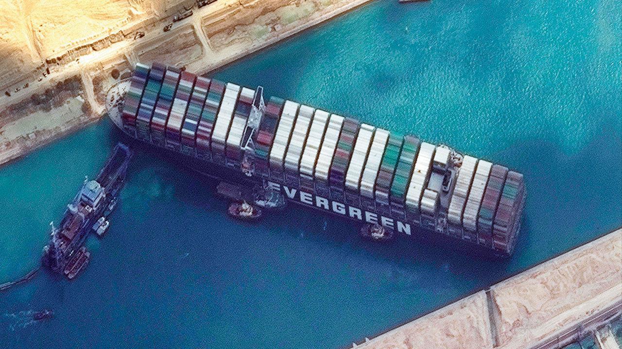Canal service provider says container ship in Suez set free