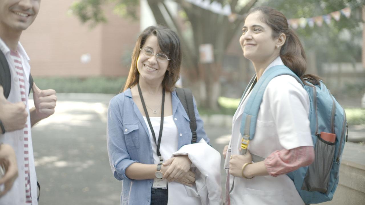 Since we faced pandemic in real, it was easy to portray in series: Sarah Hashmi on Operation MBBS Season 2