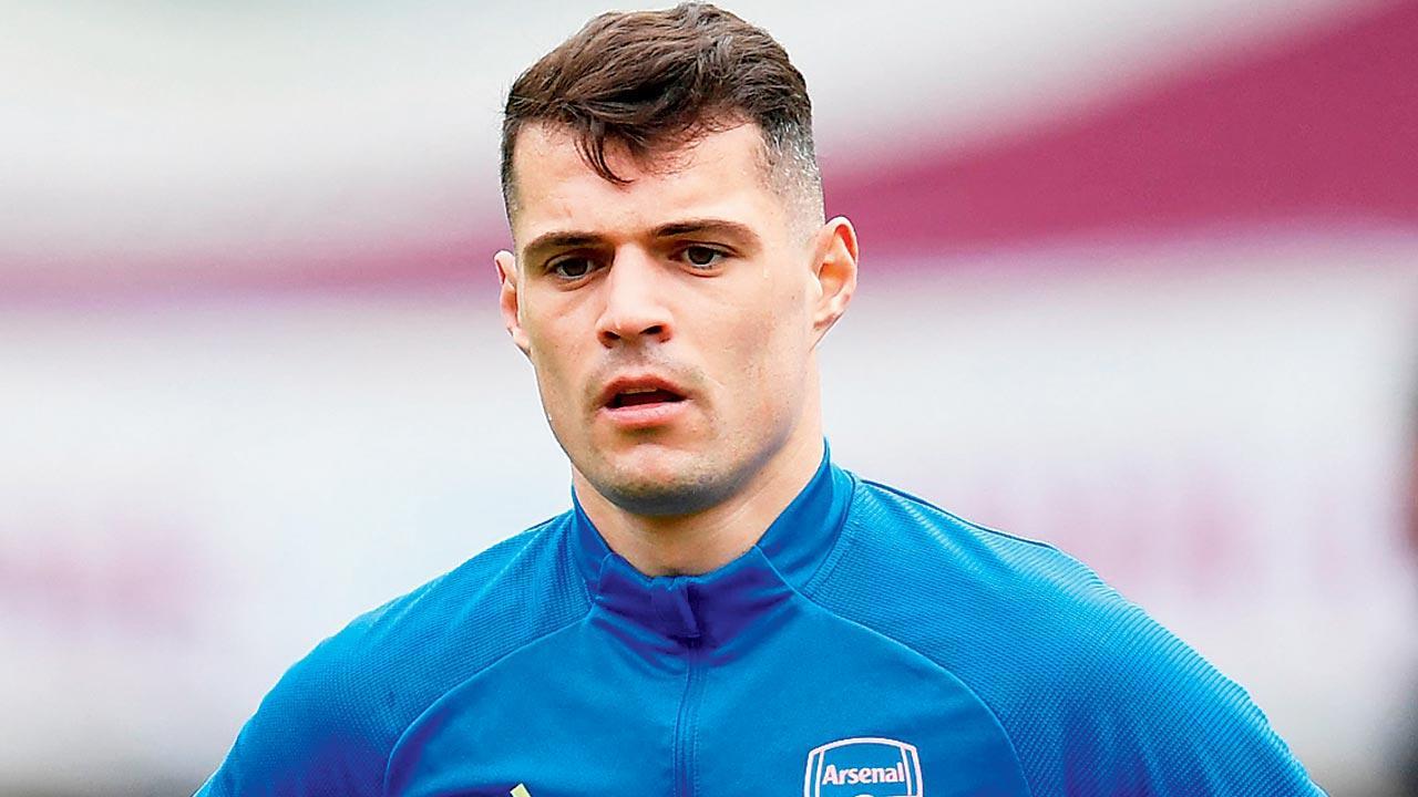 Granit Xhaka's blunder hurts Arsenal in 1-1 draw with Burnley