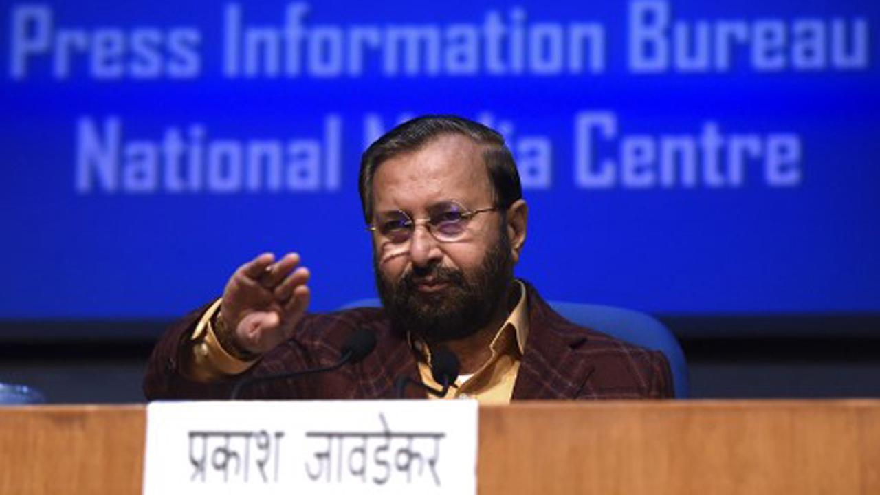 Prakash Javadekar accuses Maharashtra of poor administration of COVID-19 vaccines