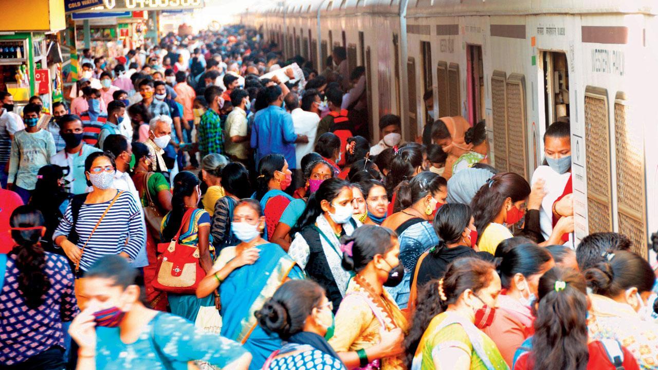 COVID-19: Officials brace for local train restrictions in Mumbai