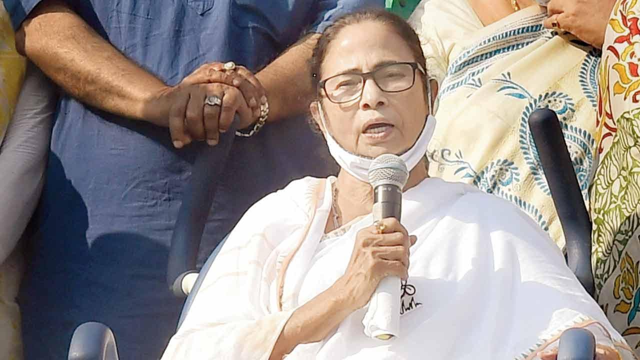 TMC promises ration at doorsteps; BJP vows Rs 1 lakh-crore road projects