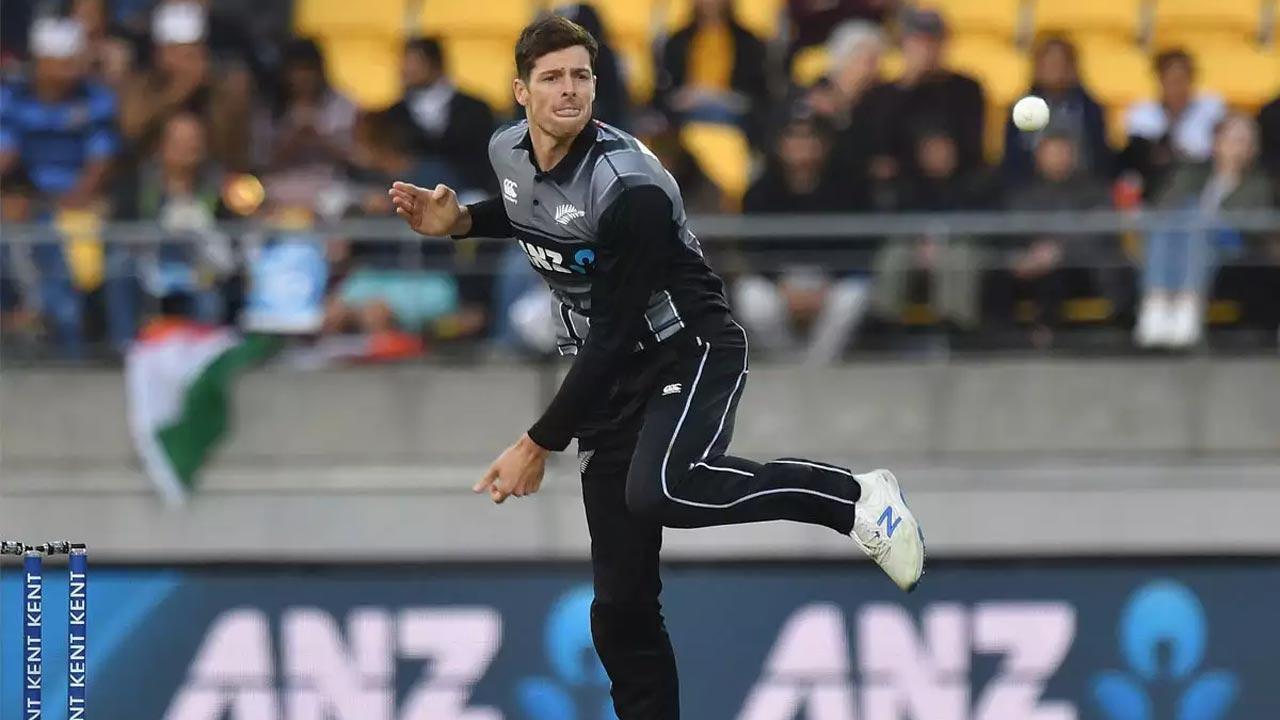 NZ vs Aus: Mitchell Santner tests negative for COVID-19, to be available for 4th T20I