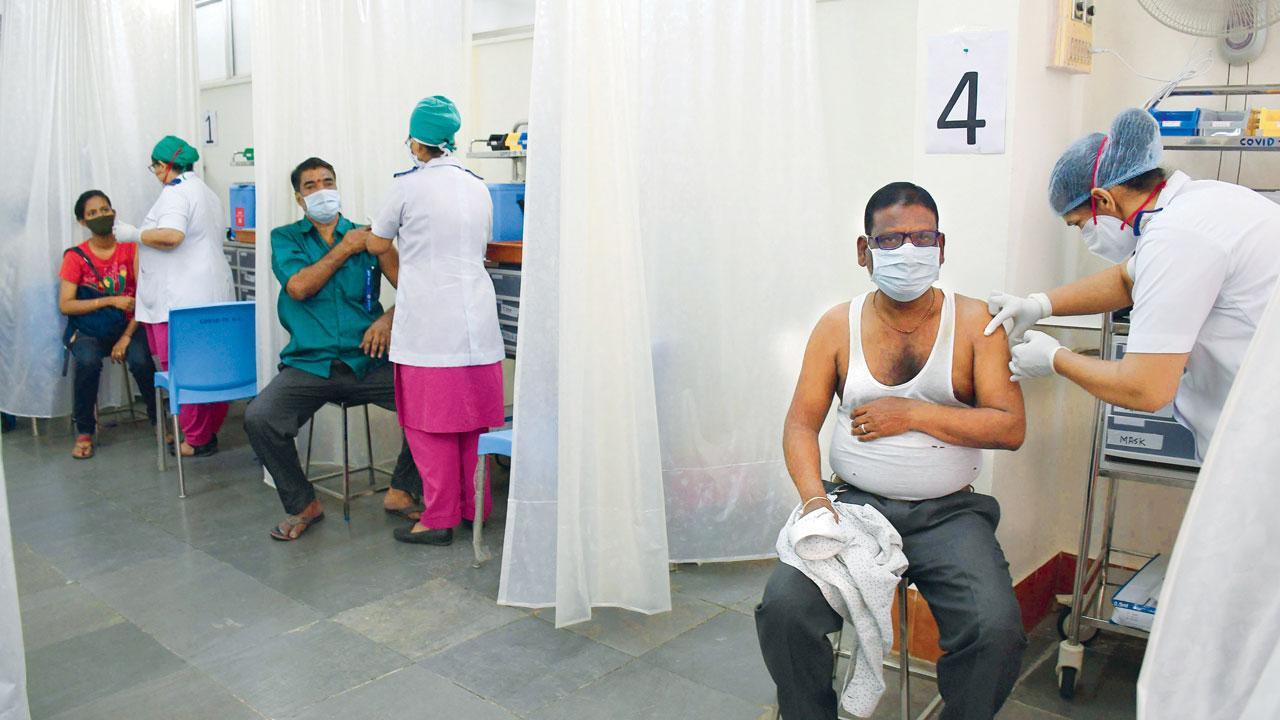 Mumbai: 13 private hospitals to start vaccination centres from March 4