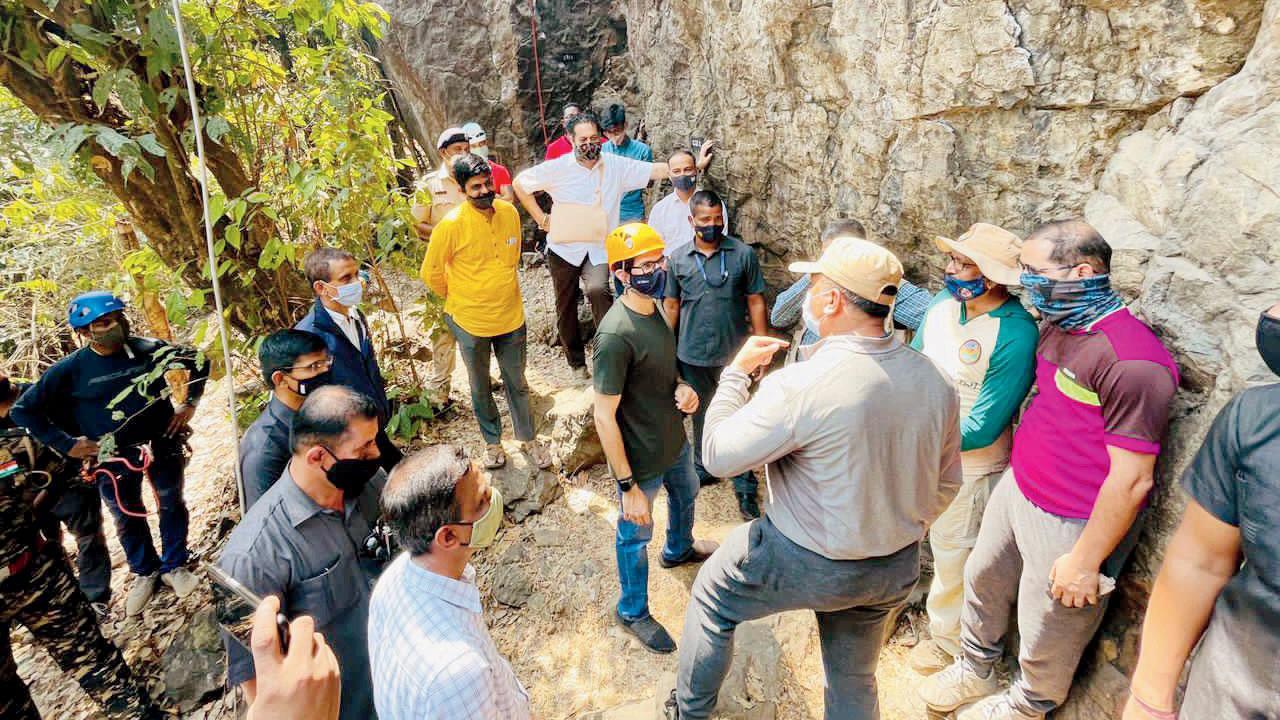 On December 15, the SGNP reopened for tourists, and many were seen thronging to the park to enjoy mother nature. However, the major attractions such as the tiger and lion safari, mini train and boat rides remained shut. 
In pic: Aaditya Thackeray at the inauguration of the rock climbing facility at SGNP.