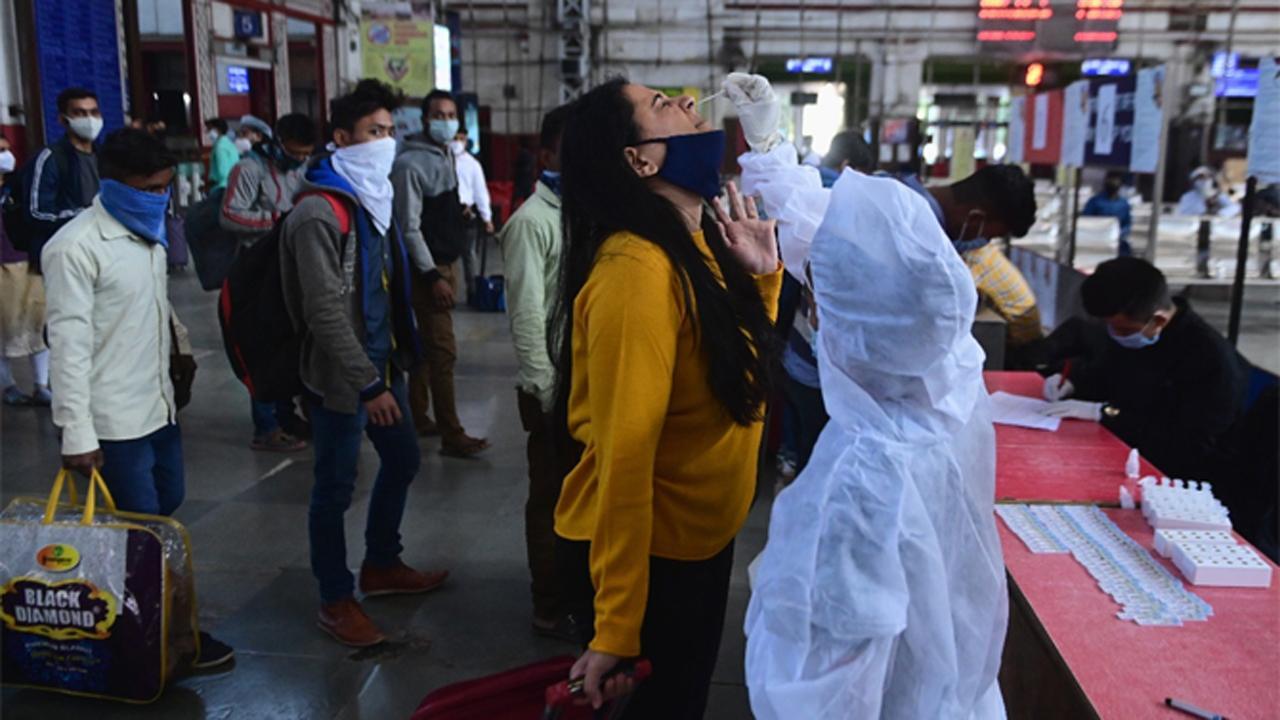 Maharashtra: Nagpur sees 3,688 new COVID-19 cases; 54 casualties