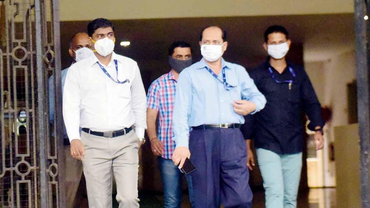 NIA raids Sachin Waze’s office at police HQ, another CIU API under scanner