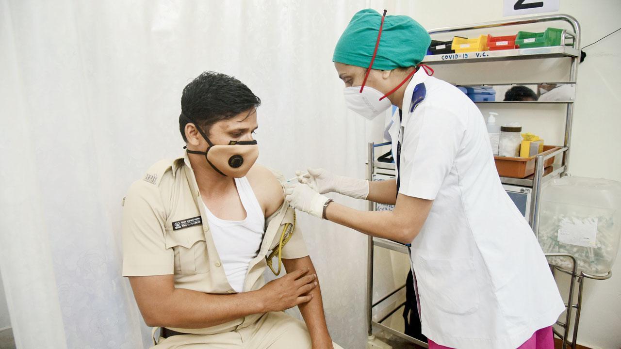 Mumbai: 150 NSG commandos get second dose of COVID-19 vaccine at BKC
