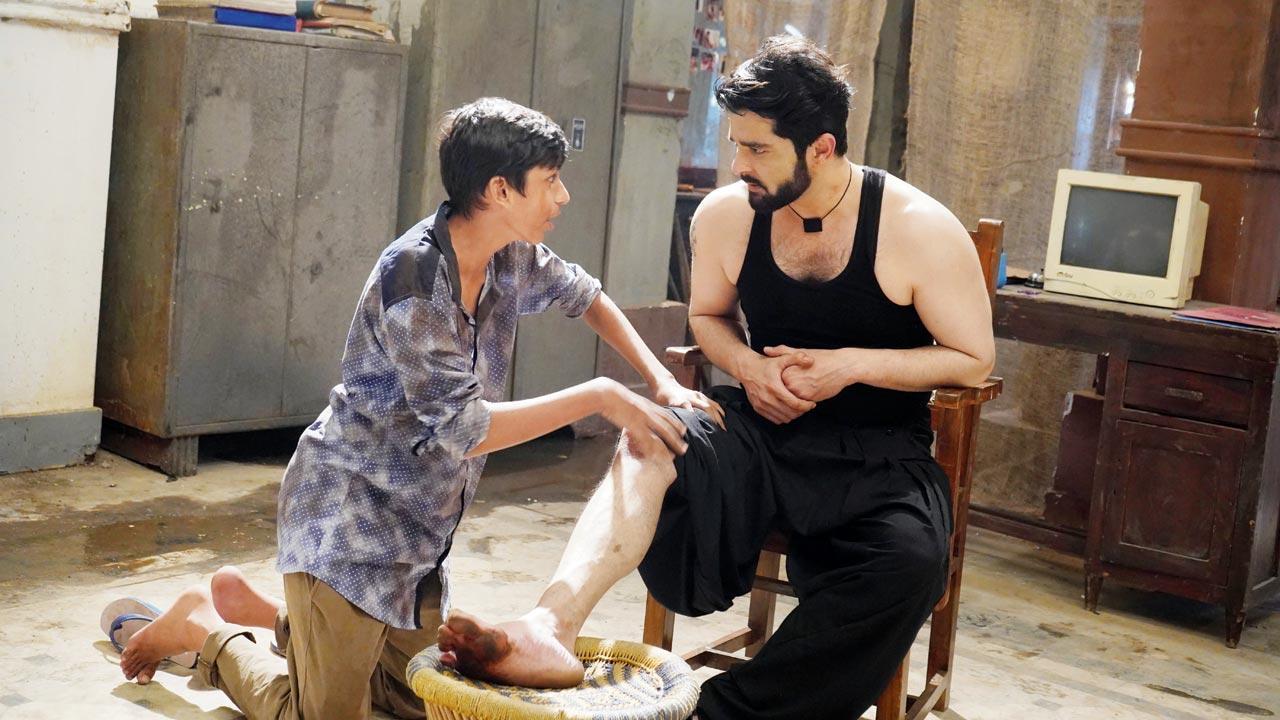 Raqesh Bapat shares how he delved into dark side for Assi Nabbe Poorey Sau