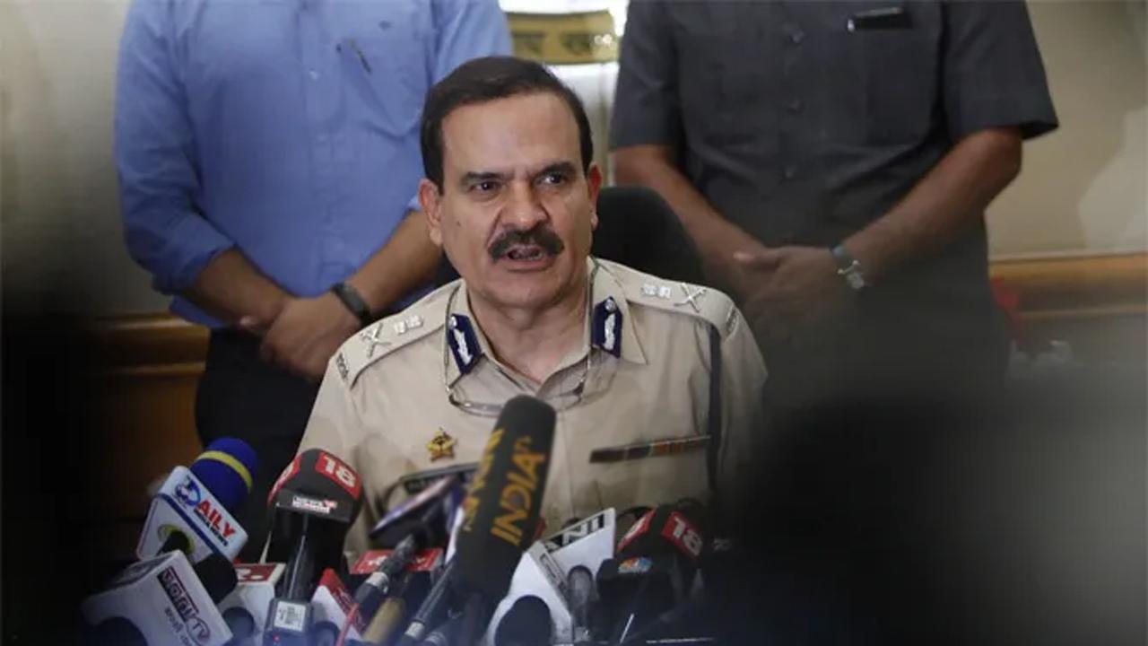 Supreme Court to hear Param Bir Singh's plea against Maharashtra Home Minister on Wednesday