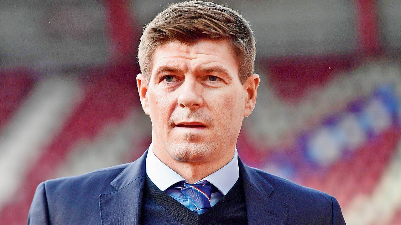 Steven Gerrard leads Rangers to first title in 10 years