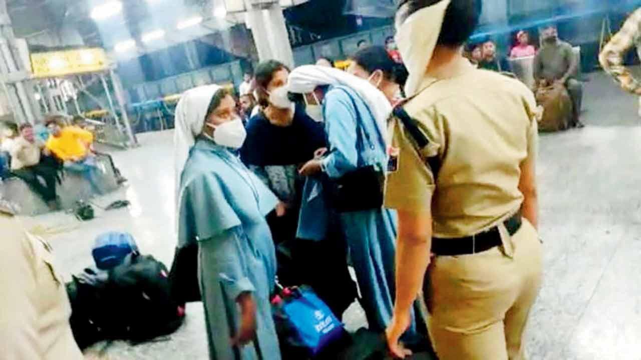 Harassment of nuns: It’s attack on their constitutional rights, says Kerala CM