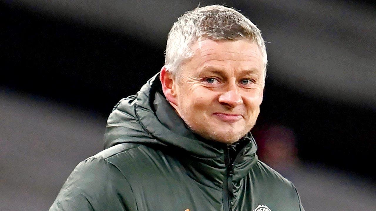 Europa League: Manchester United face AC Milan in battle of recovering giants