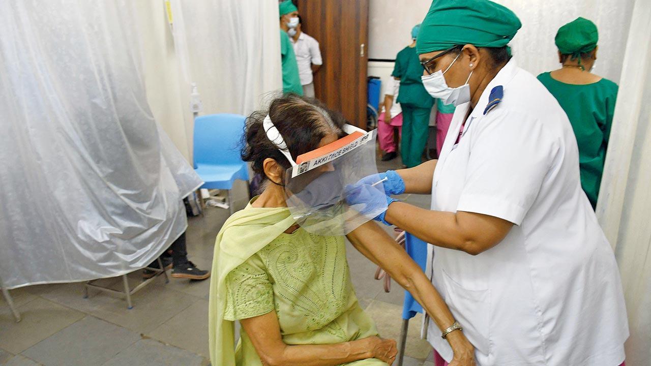 State reports over 10,000 new cases, Mumbai’s positivity rate zooms to 6.2 per cent