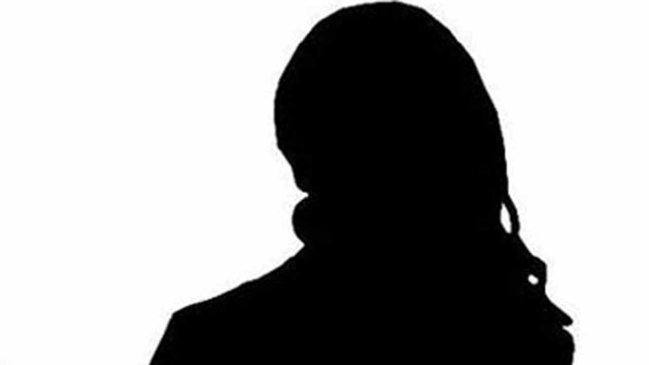 UP: Mother of three kids elopes with Class 8 student