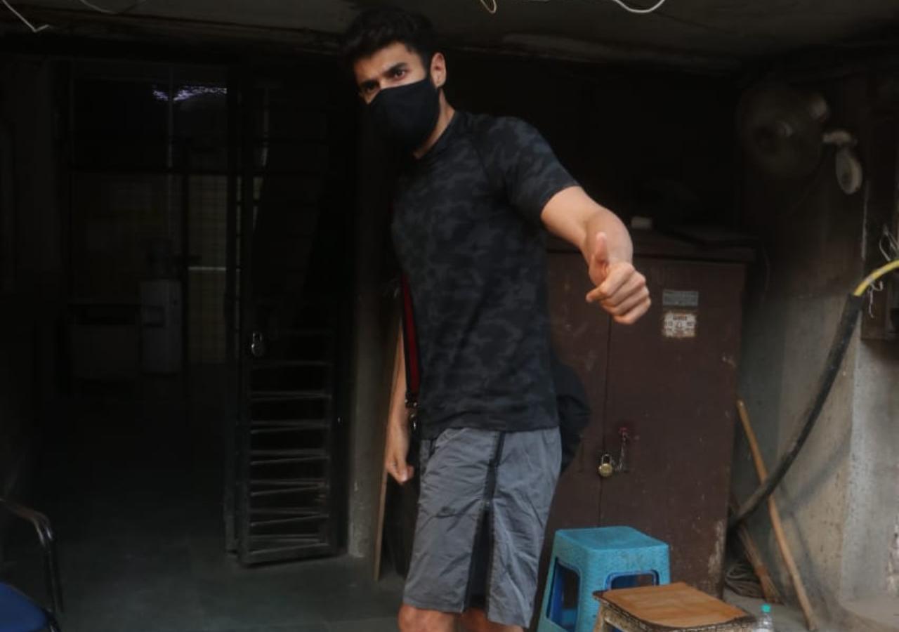 Aditya Roy Kapur was also clicked in the same suburb.