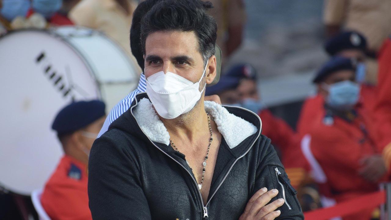 Akshay Kumar celebrates 2 years of 'Kesari'