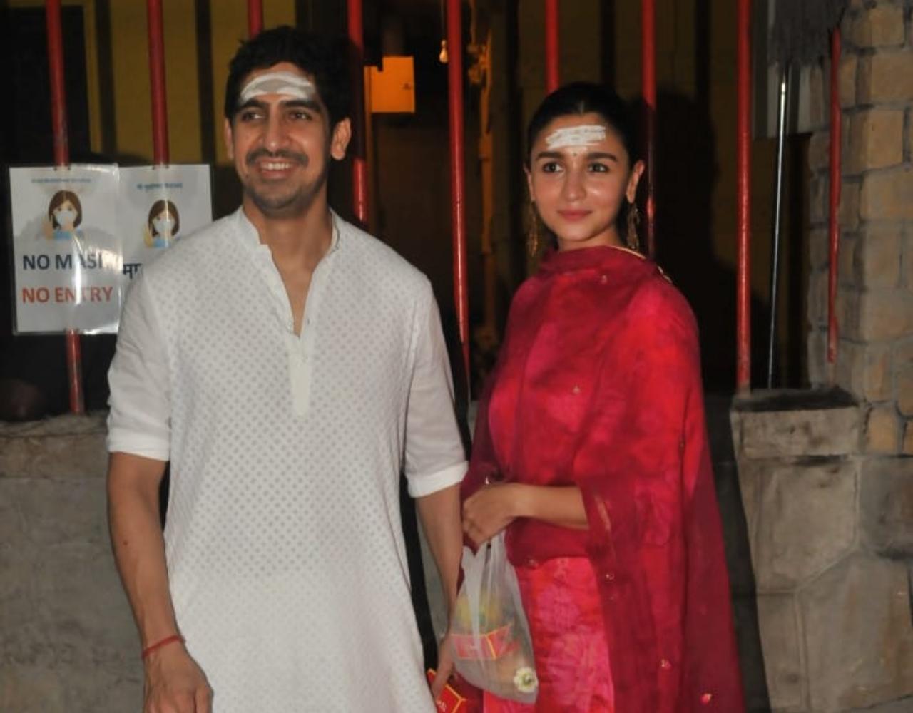 Several Bollywood celebs prayed to the gods on the occasion of Mahashivratri on Thursday. Alia Bhatt was seen at a popular temple in Juhu, Mumbai along with director Ayan Mukerji. (All pictures: Yogen Shah).