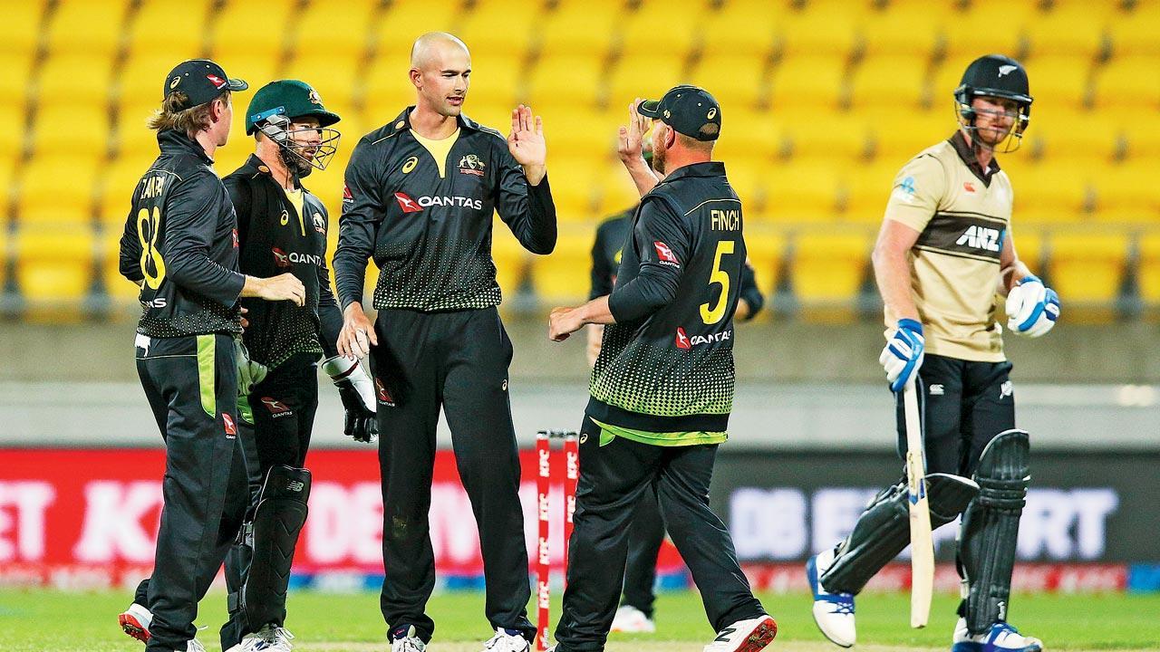 Spinner Ashton Agar bags 6-30 as Australia down New Zealand