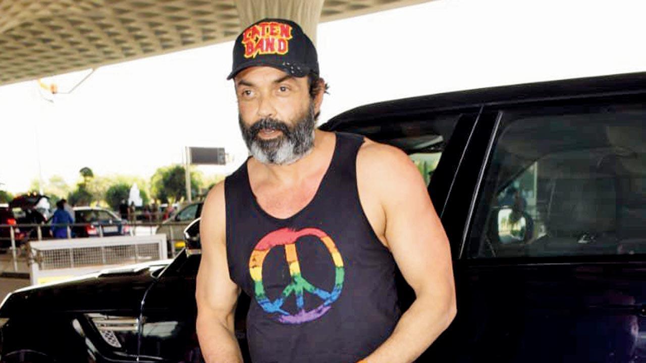 Is this the reason behind Bobby Deol's salt-and-pepper facial fuzz?