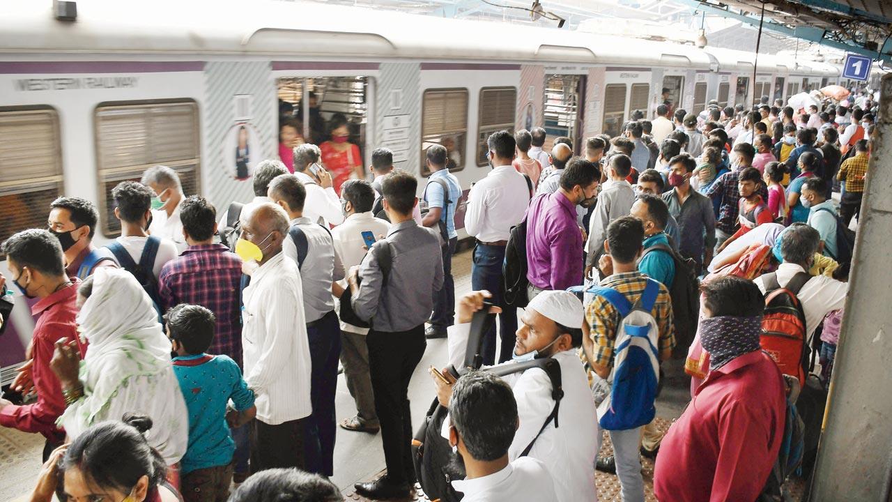 Mumbai: With new restrictions in place, railways sees decline in local passenger numbers