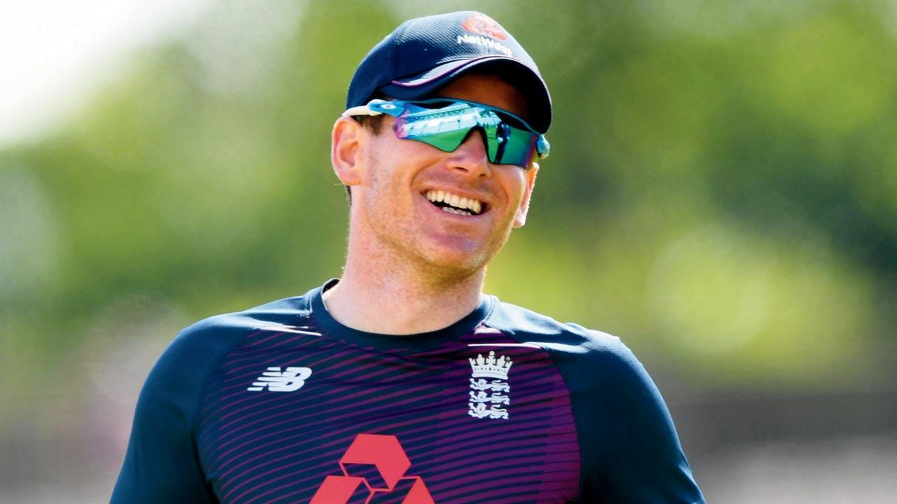 Eoin Morgan wants England's fringe players to push their case for T20 spots