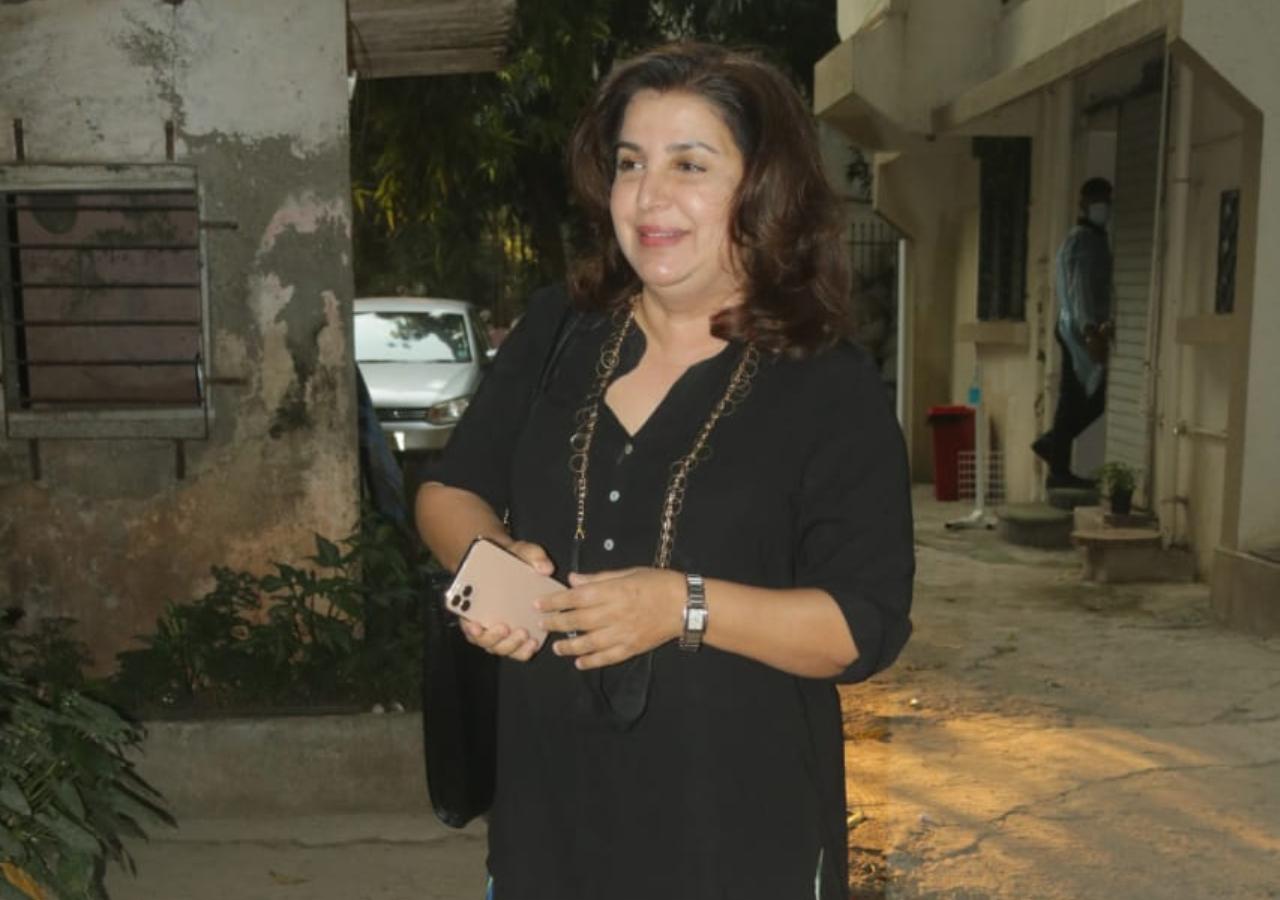 Farah Khan was also clicked at the same salon in Juhu.