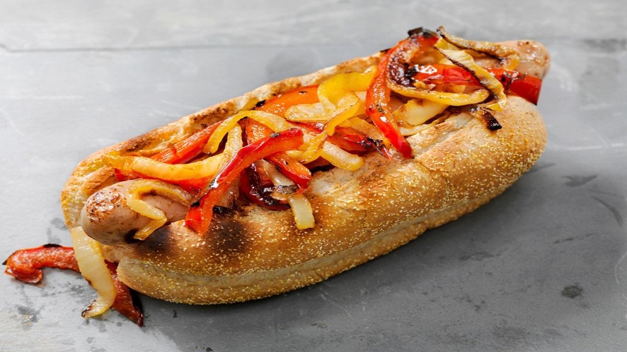 Indore man goes from rags to riches by selling hot dogs