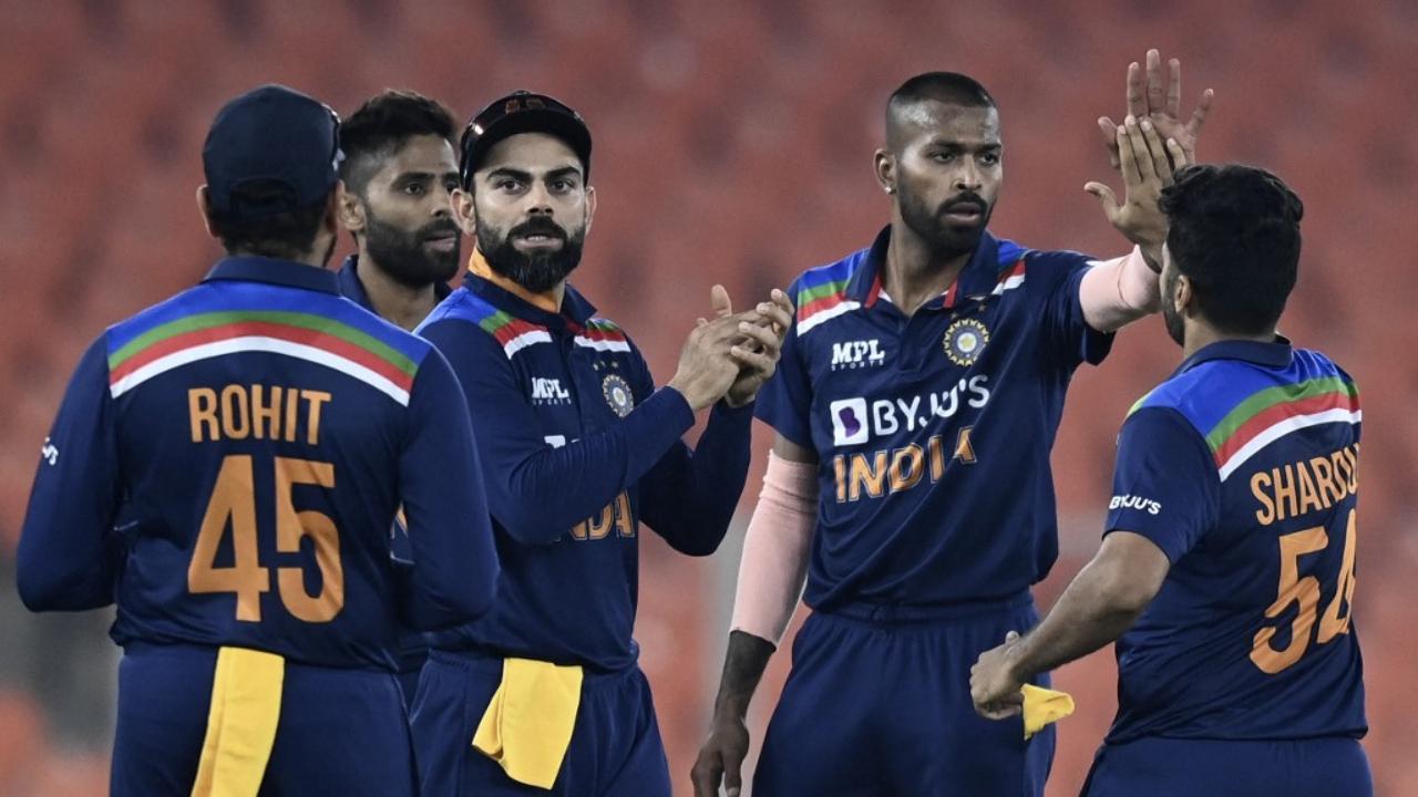 India beat England by 8 runs in 4th T20 International, level series 2-2