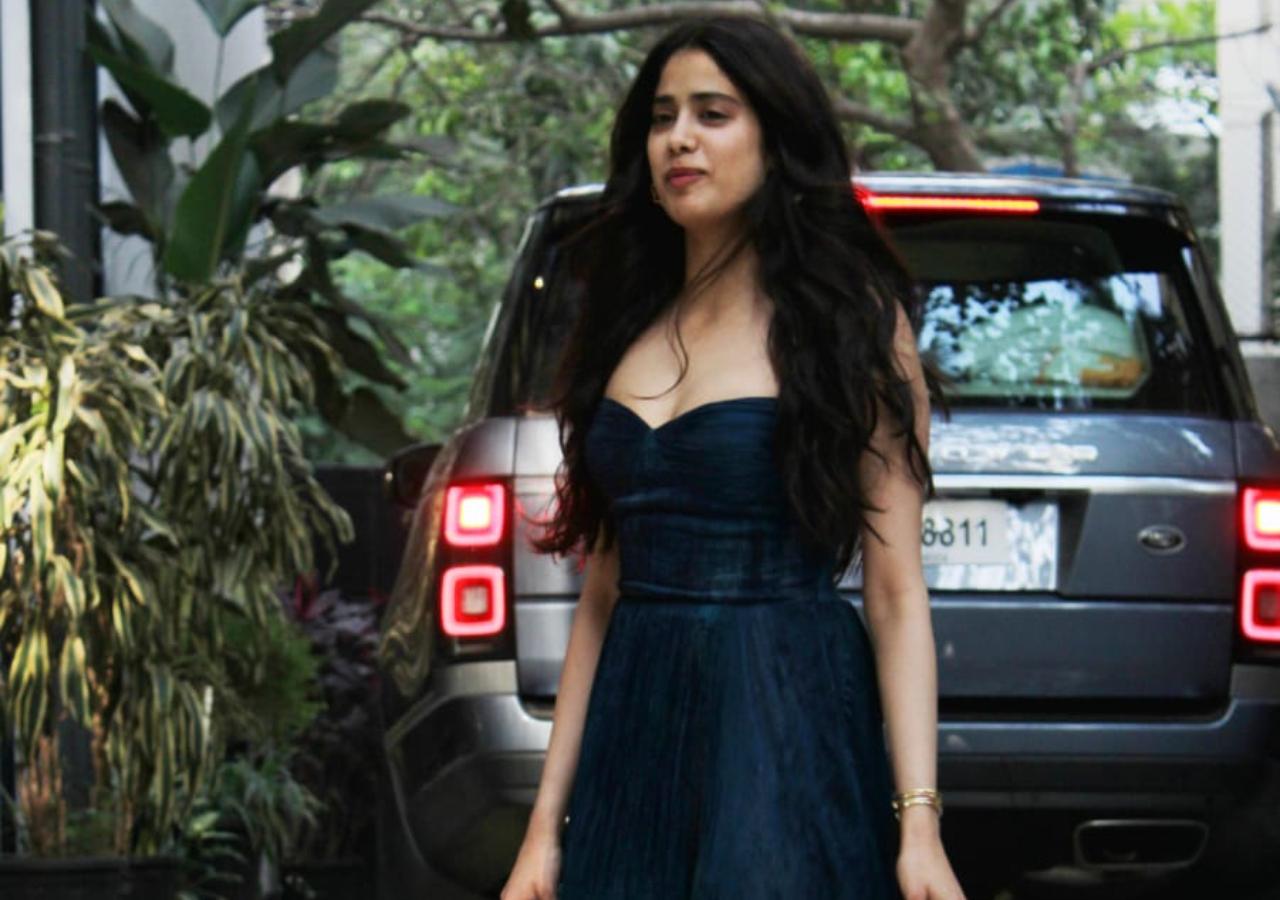 Janhvi Kapoor was snapped at Maddock Films office in Bandra. The actress looked cute in her violet dress with a bit of make-up.