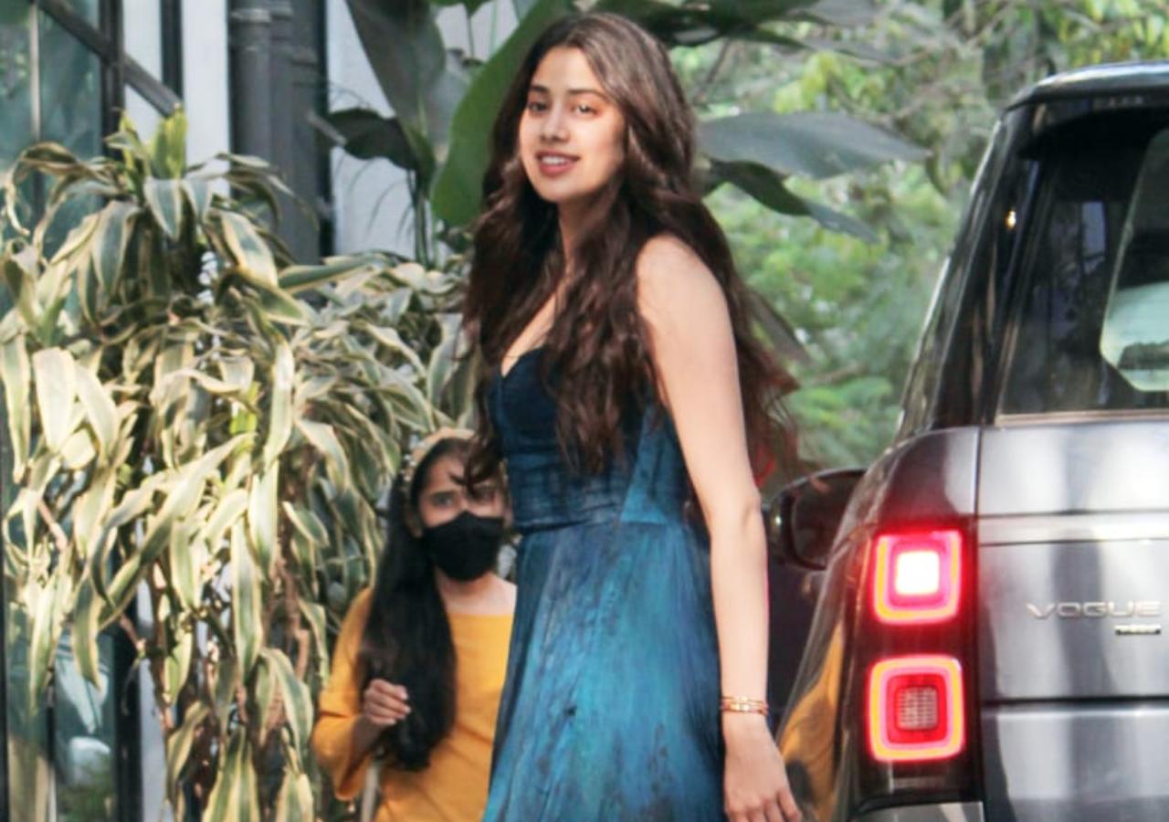 The actress is gearing up for the release of her upcoming film Roohi opposite Janhvi Kapoor. She also has Takht and Dostana 2 in her kitty.