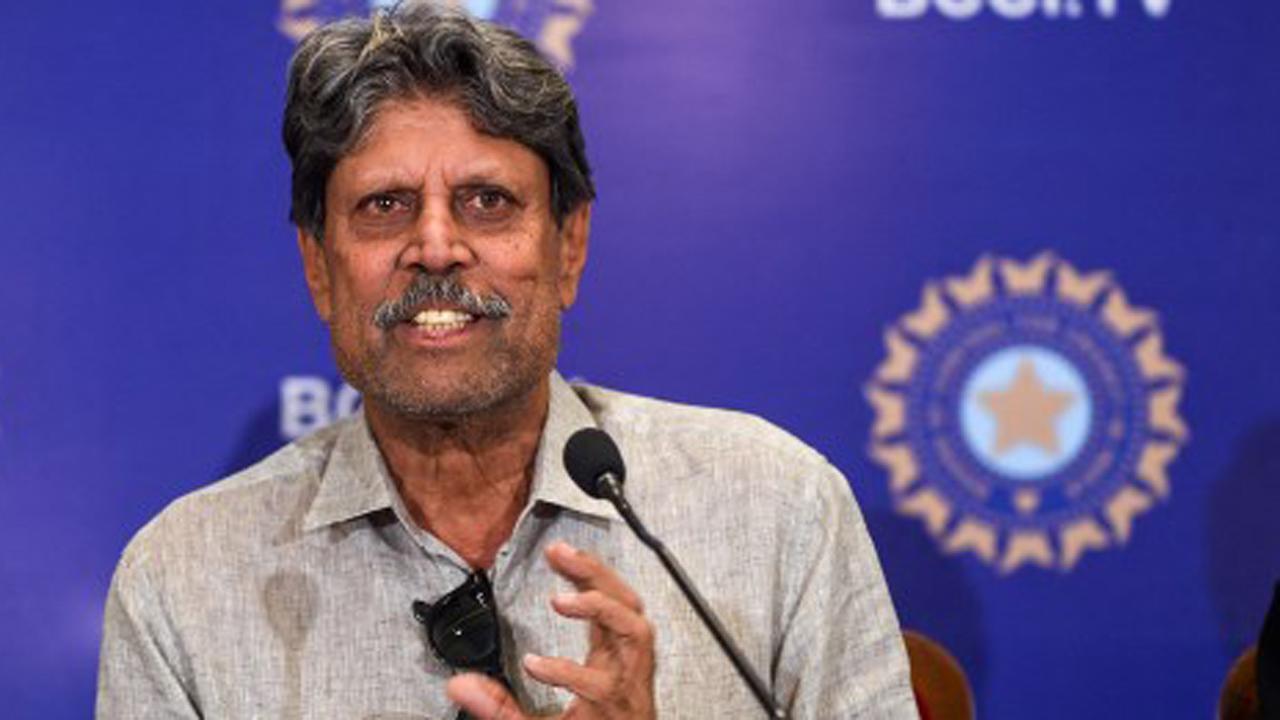 Kapil Dev receives first dose of COVID-19 vaccine