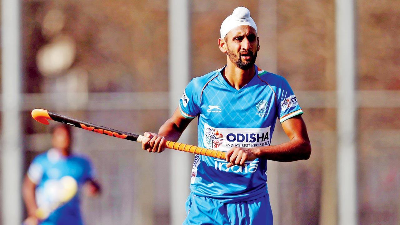 Hockey: Mandeep's brace guides India to 3-2 victory over Great Britain