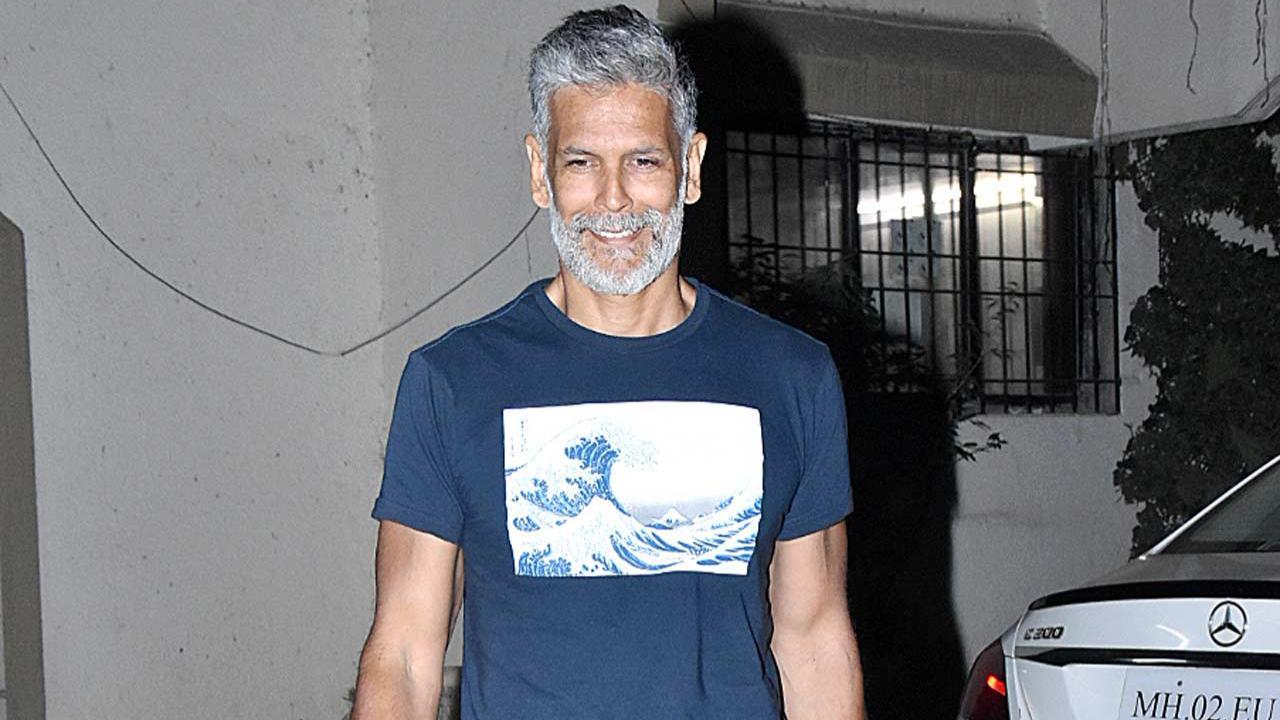 Photo inside: COVID-19 positive Milind Soman shares quarantine selfie