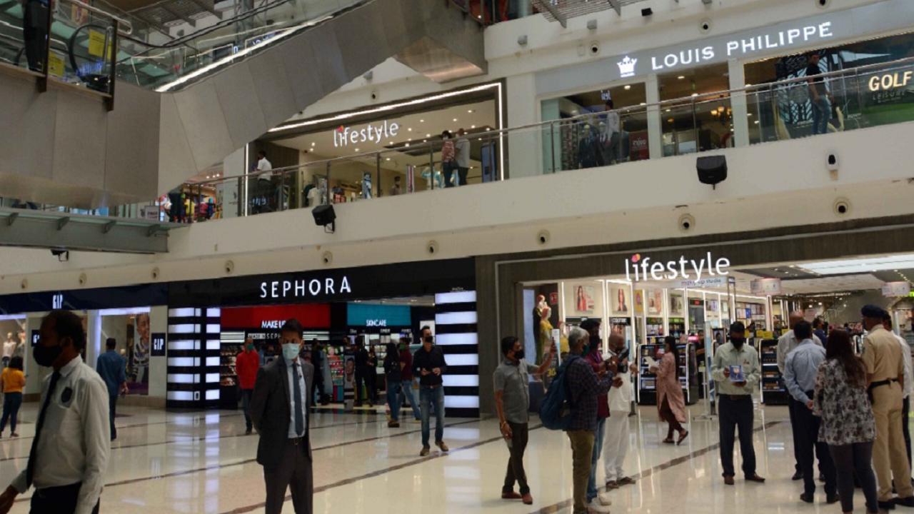 Oberoi Mall, Mumbai | Pic: Satej Shinde