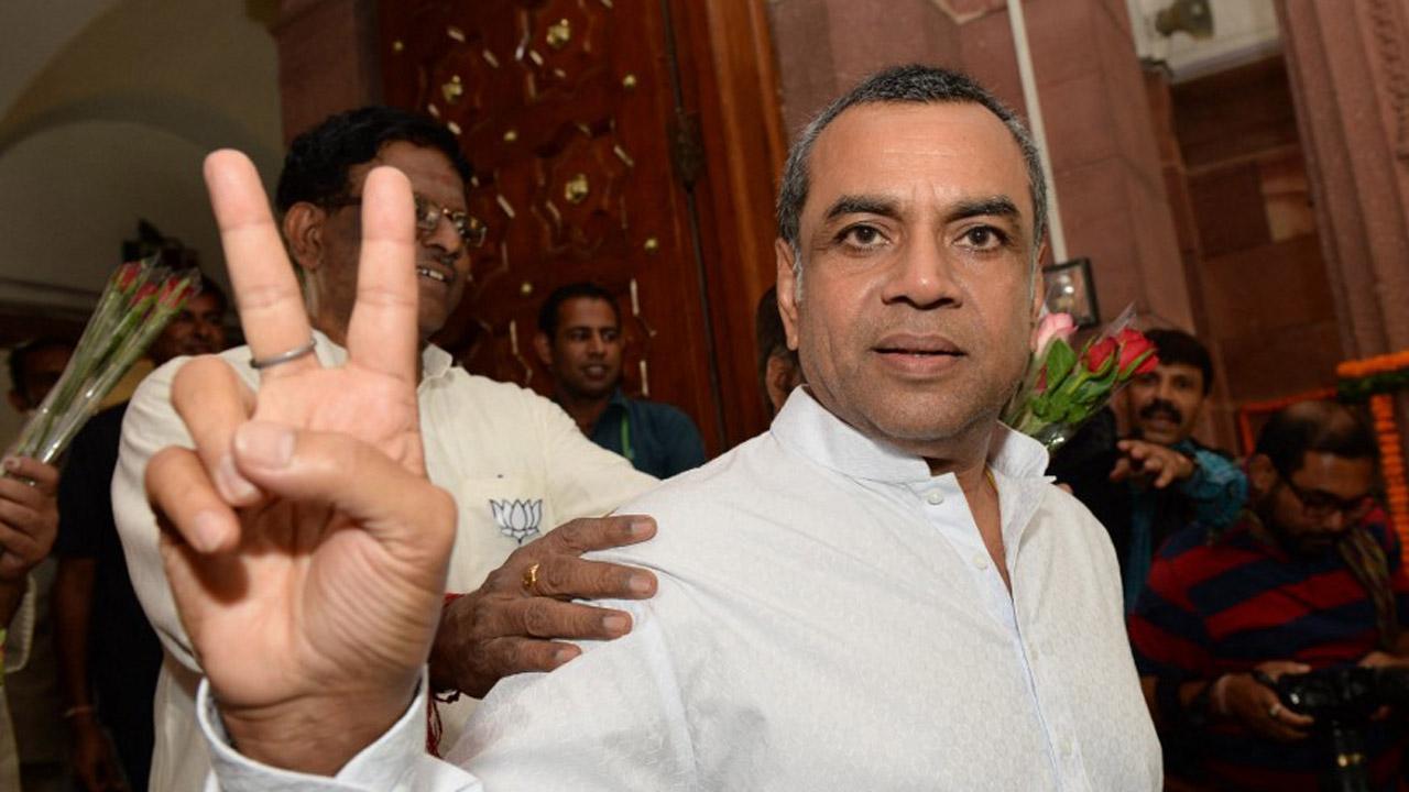 V for Vaccines! Paresh Rawal receives COVID-19 vaccine