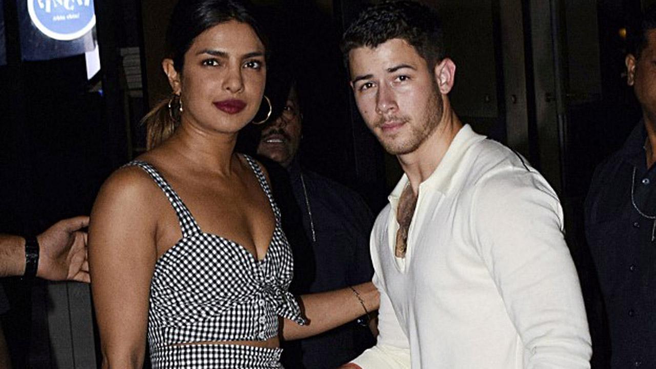 Priyanka Chopra gets into Nick Jonas' 'Spaceman' groove