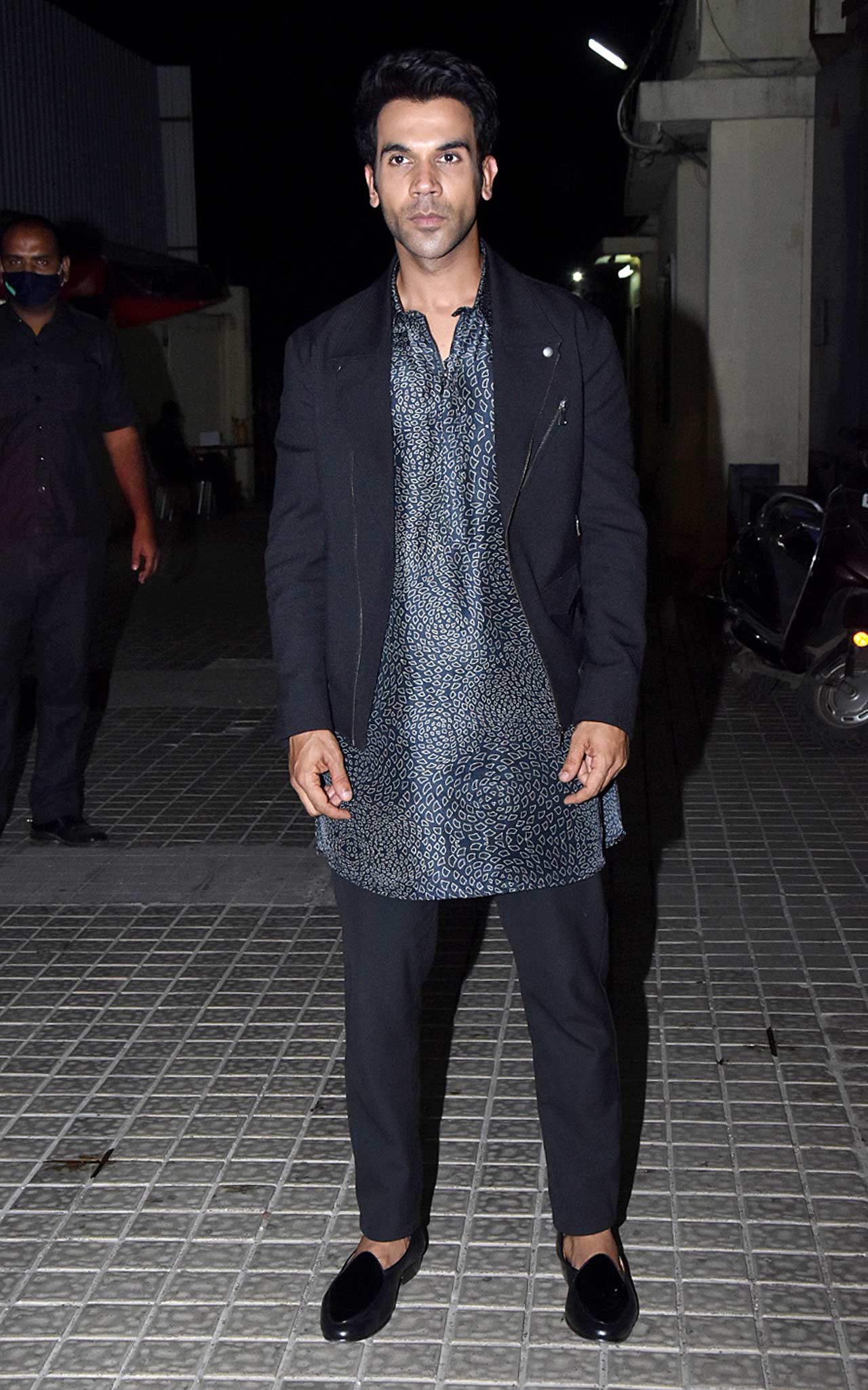 Along with the cast of Roohi-  Rajkummar Rao, Varun Sharma,  Producer Dinesh Vijan  Mrighdeep Singh Lamba, Director Hardik Mehta, B-towners such as Javed Akhtar, Boney Kapoor, Pratik Gandhi, Nushrat Bharucha, Ali Fazal,  Fatima Sana Shaikh, Filmmaker Anand L. Rai and Ramesh Taurani were present among the others.