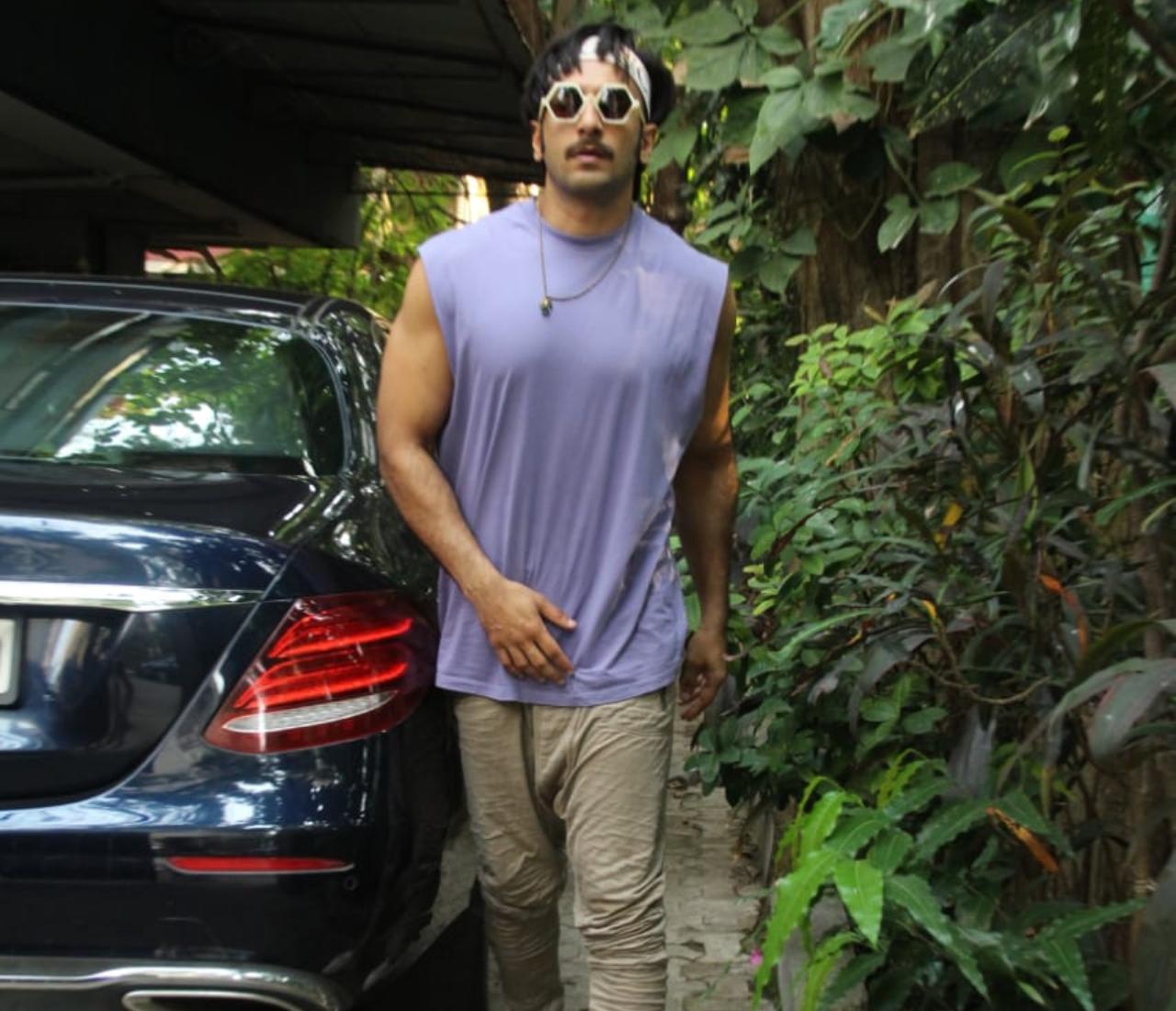 Deepika's husband Ranveer Singh was also clicked in Bandra. The actor will be next seen playing the role of Kapil Dev in the 1983 World Cup victory biopic.