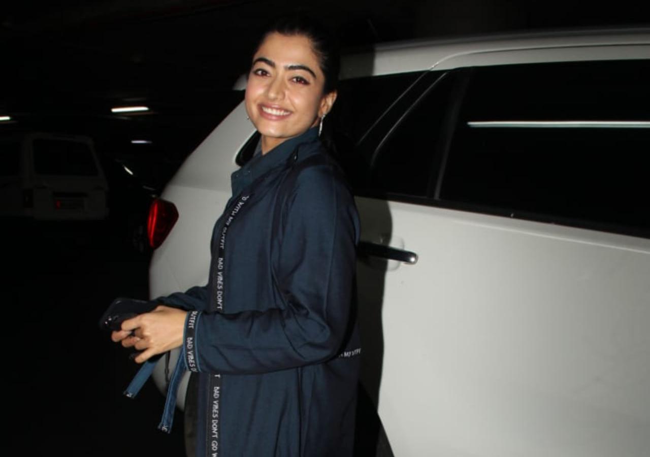 Rashmika Mandanna was also snapped at the Mumbai Airport.
