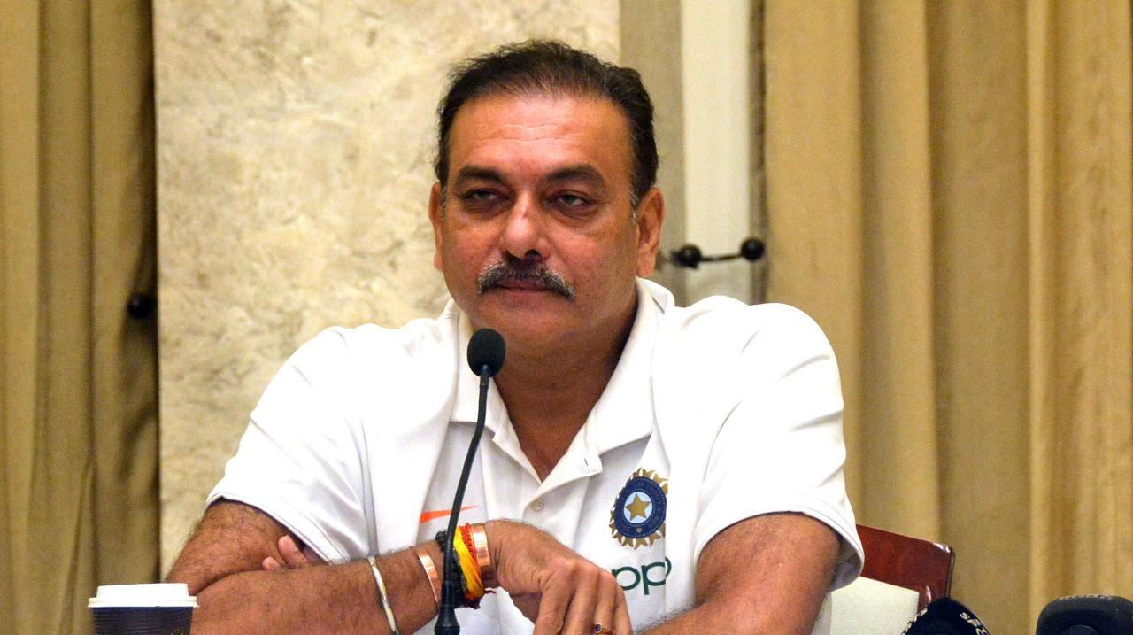 See photo: Ravi Shastri enjoys with Team India after 1st ODI win