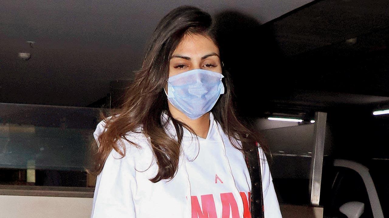 NCB's 12,000-page charge sheet 'damp squib': Rhea Chakraborty's lawyer
