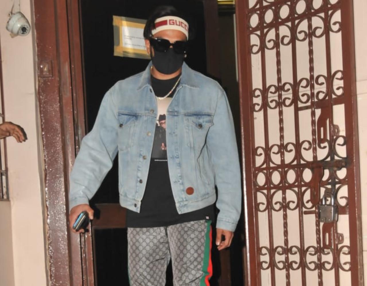 Ranveer Singh was snapped outside a dubbing studio in Bandra. The actor will be next seen playing the role of Kapil Dev in Kabir Khan's '83.