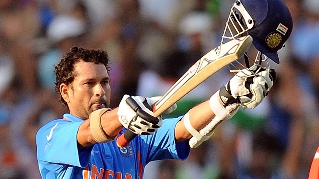 20 years ago on this day: Sachin Tendulkar became first batsman to reach  10,000 ODI runs