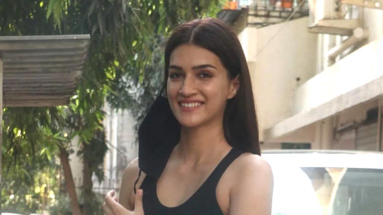 Kriti Sanon treats fans to stunning pictures in satin brown ensemble