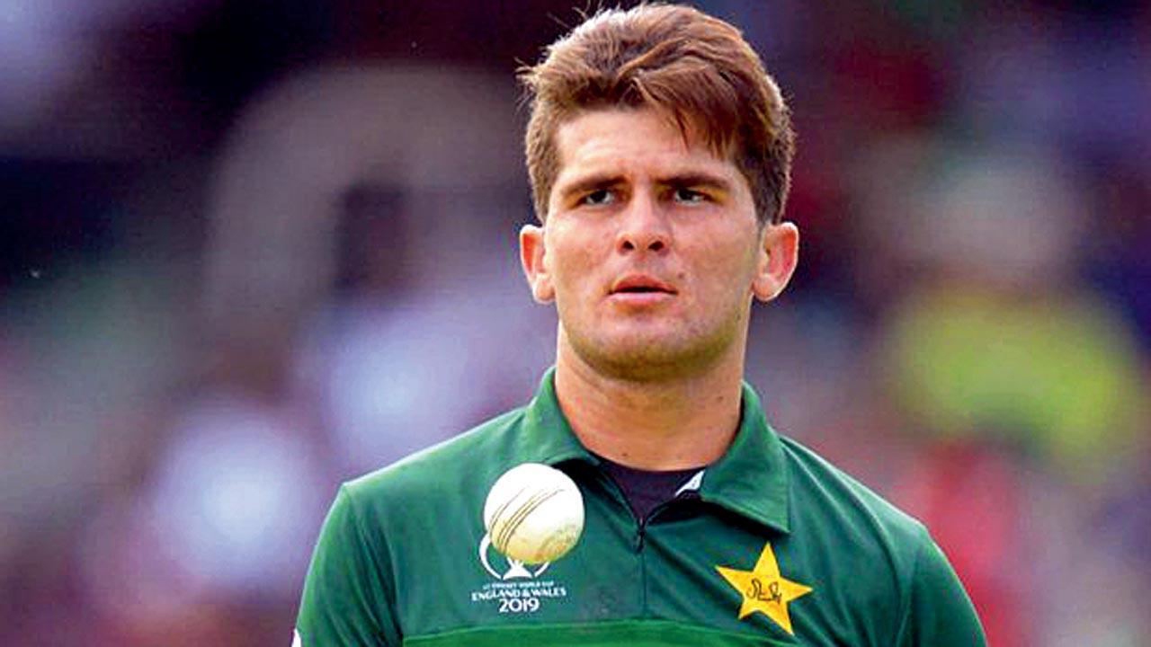 Shahid Afridi’s daughter getting engaged to Pakistan speedster Shaheen Afridi