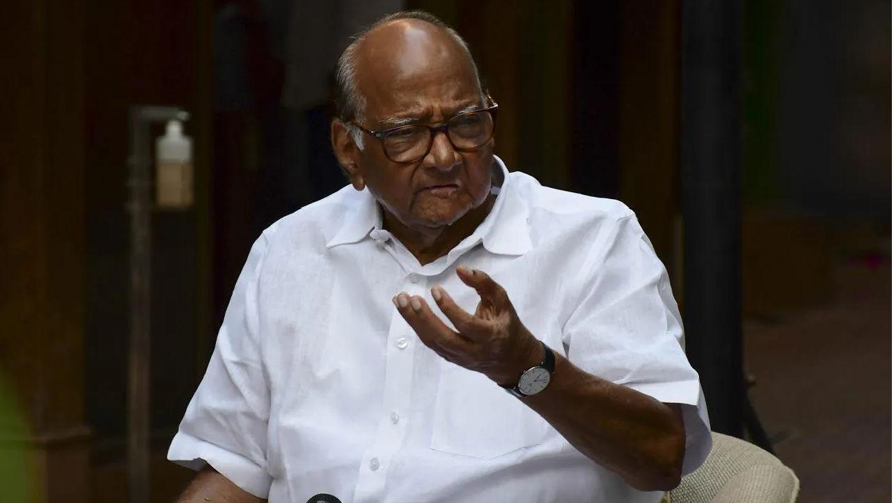 SUV bomb scare case: Sharad Pawar-Anil Deshmukh meet in New Delhi